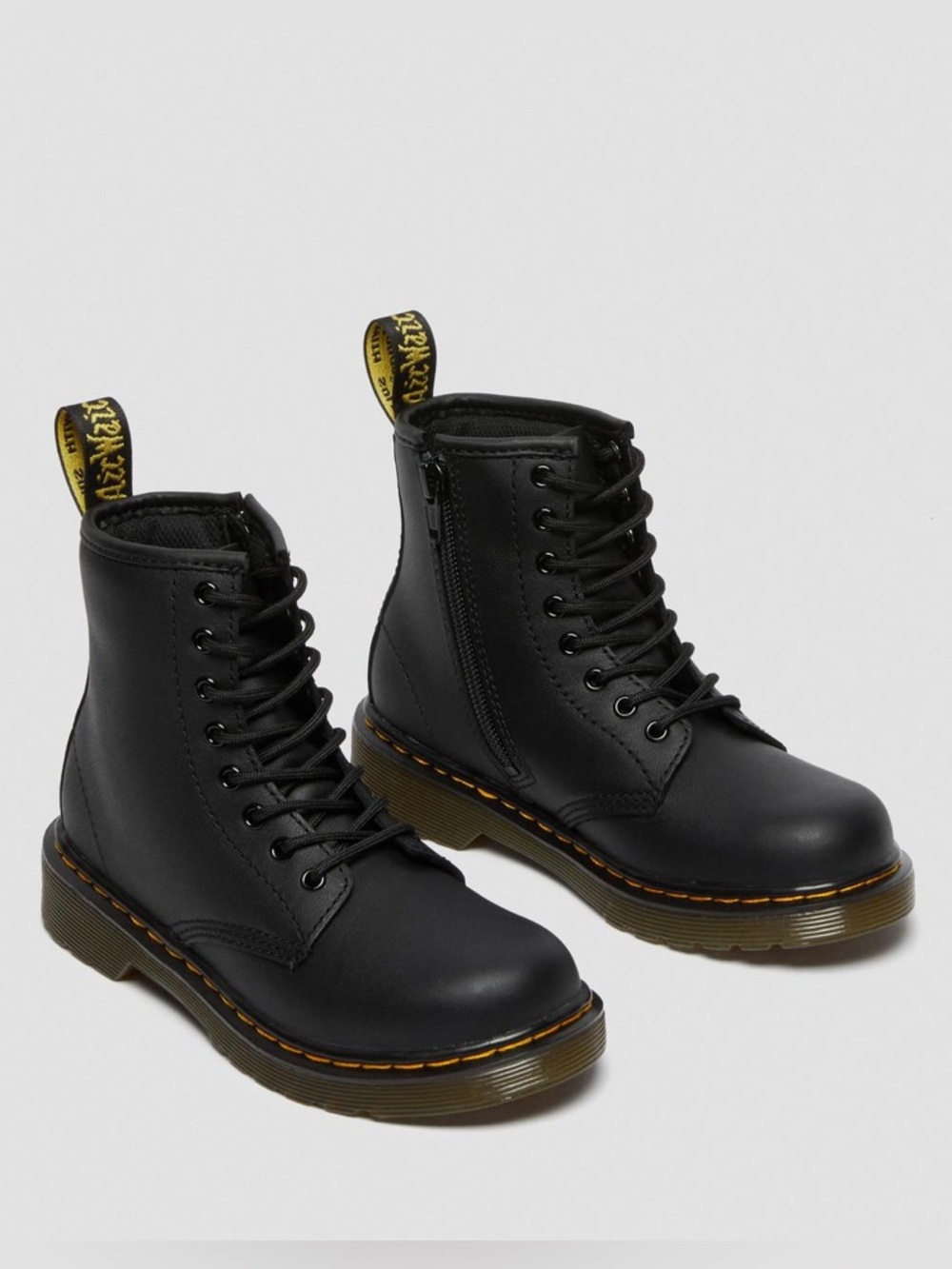 DR MARTEN DOC’S JUNIOR 1460 J SOFTY T LEATHER LACE UP BOOTS Size 4